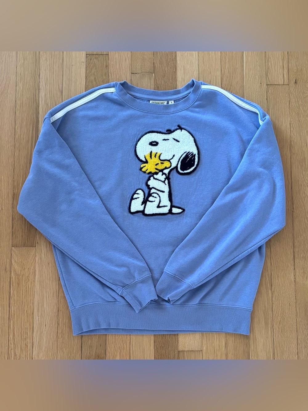 Aeropostale Peanuts Crewneck Sweatshirt Unisex Small Woodstock Snoopy Hugs